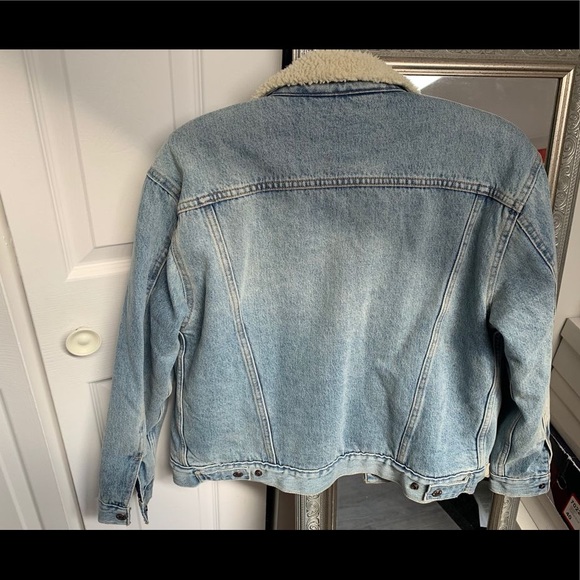 New Levî’s jacket - Picture 2 of 4